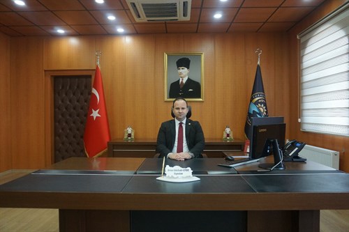  KAYMAKAMIMIZ MEHMET ABDULKADİR GÜVENÇ İLÇEMİZDEKİ GÖREVİNE BAŞLADI.